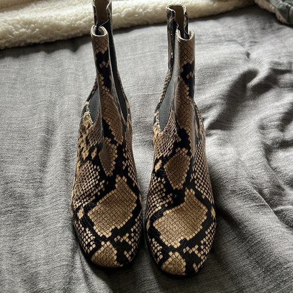 J Crew heeled booties - Picture 2 of 3